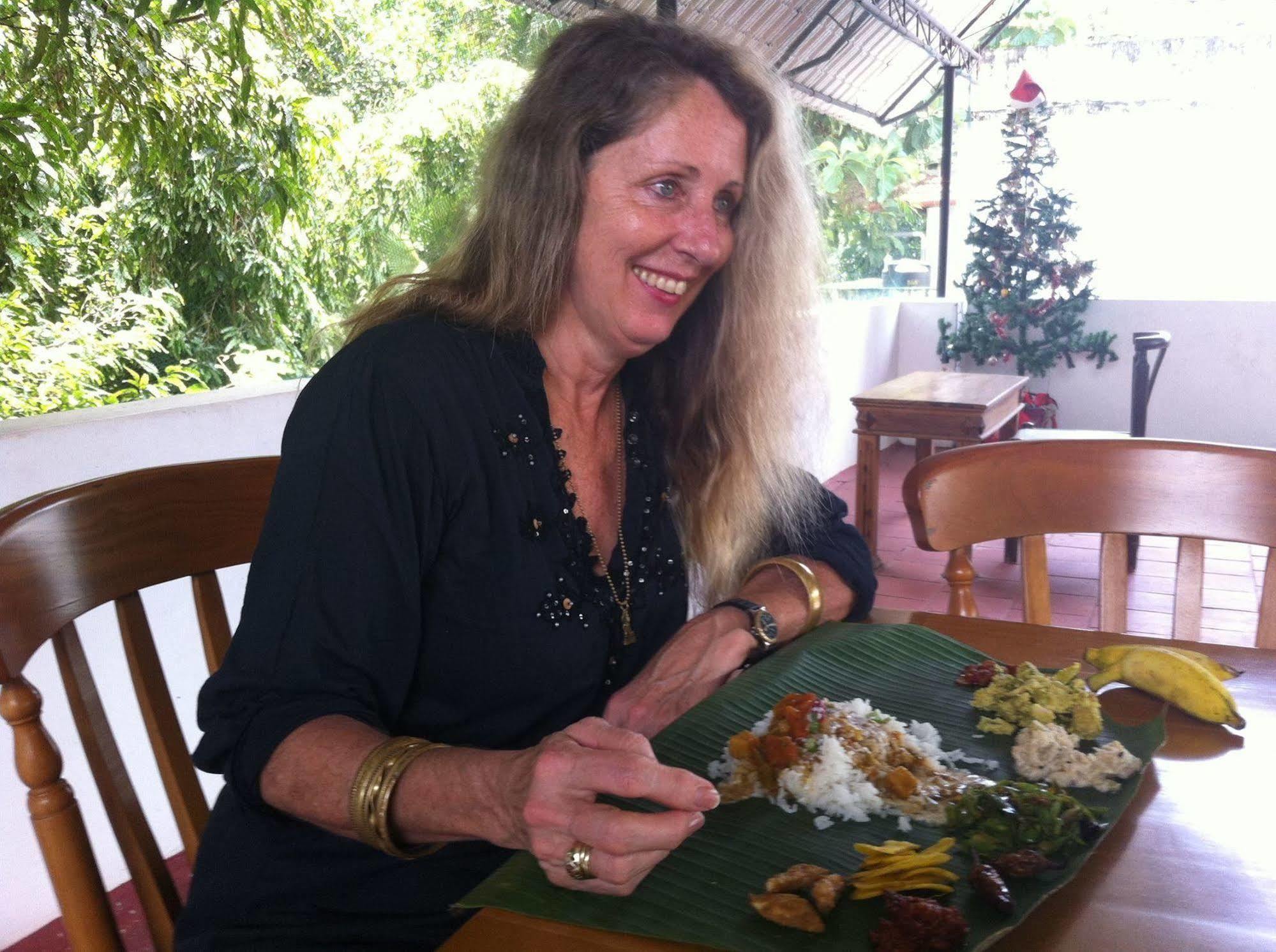 Oyo Home 63551 Pleasant Stay Near Fort Kochi Beach מראה חיצוני תמונה