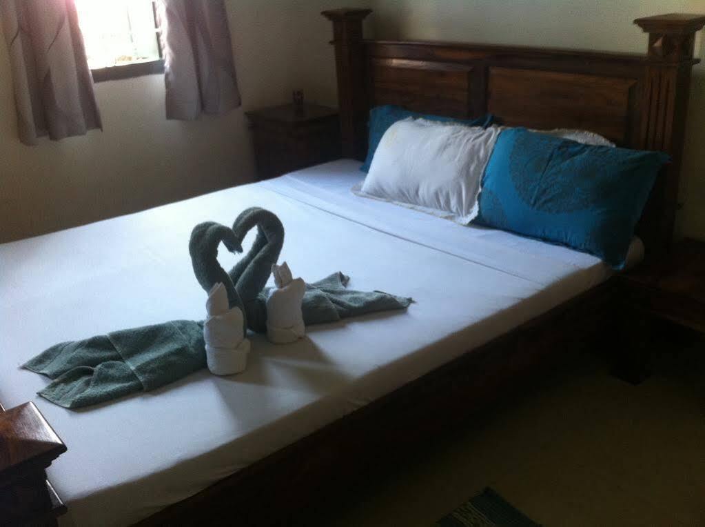 Oyo Home 63551 Pleasant Stay Near Fort Kochi Beach מראה חיצוני תמונה